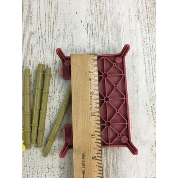 Bluey Figure Toy Pool Deck Gazebo Poles Replacement for Pool Time Playset - Picture 7 of 7